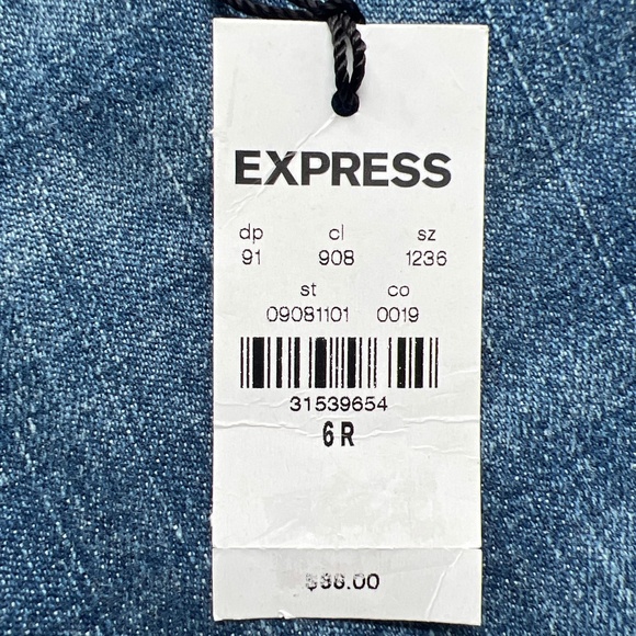 Express Boyfriend Mid Rise Jeans - Picture 2 of 2